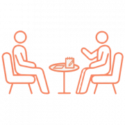 Psicología Holistica en Badalona- representación de nuestra psicóloga y un paciente